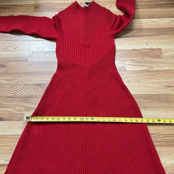 Salvatore Ferragamo red Dress size S - Picture 7 of 16